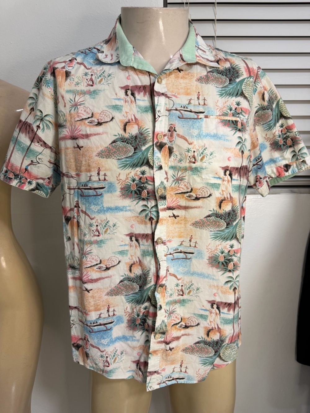 7 Diamonds Hawaiian Shirt - Tropical Vibes Size: L 100% Cotton